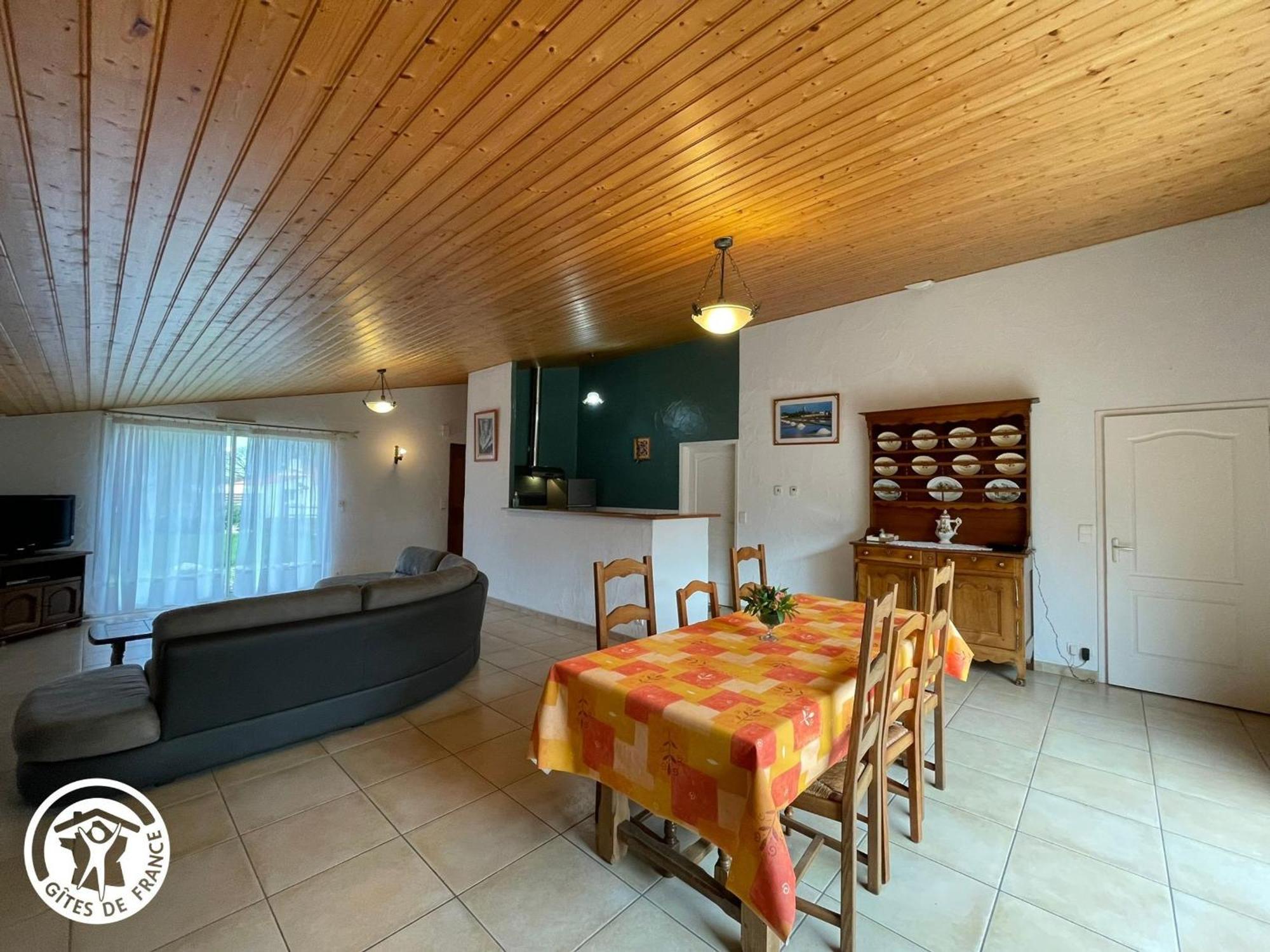 Charmante Grange Renovee Avec Grand Terrain, Wi-Fi, Barbecue, Proche Ferme Et Nature - Fr-1-426-131 La Garnache Exterior photo