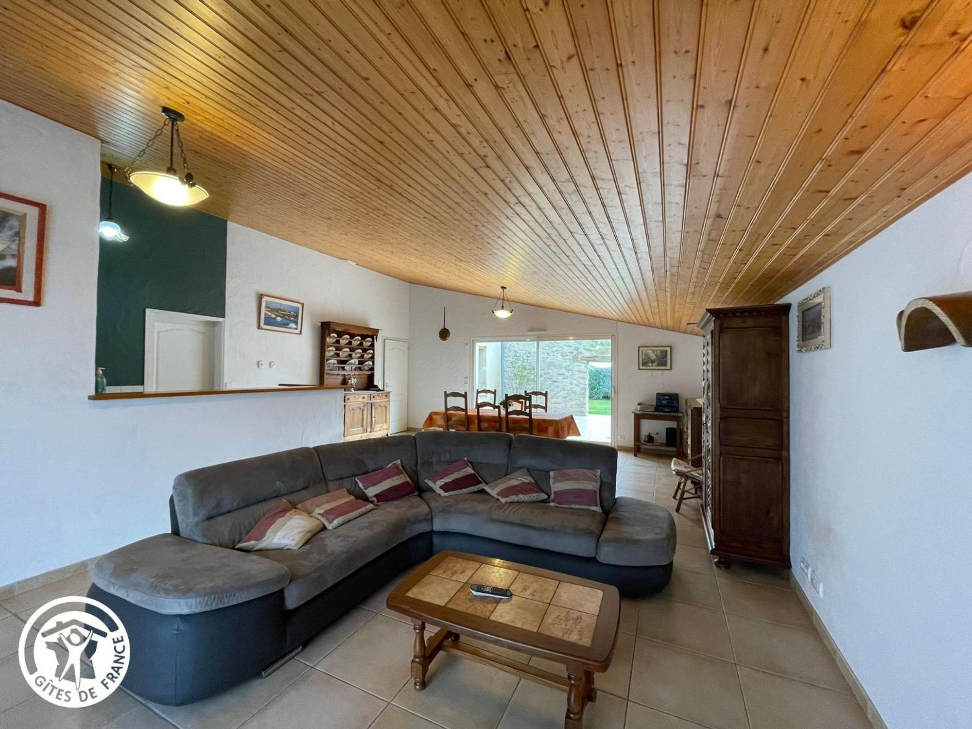Charmante Grange Renovee Avec Grand Terrain, Wi-Fi, Barbecue, Proche Ferme Et Nature - Fr-1-426-131 La Garnache Exterior photo